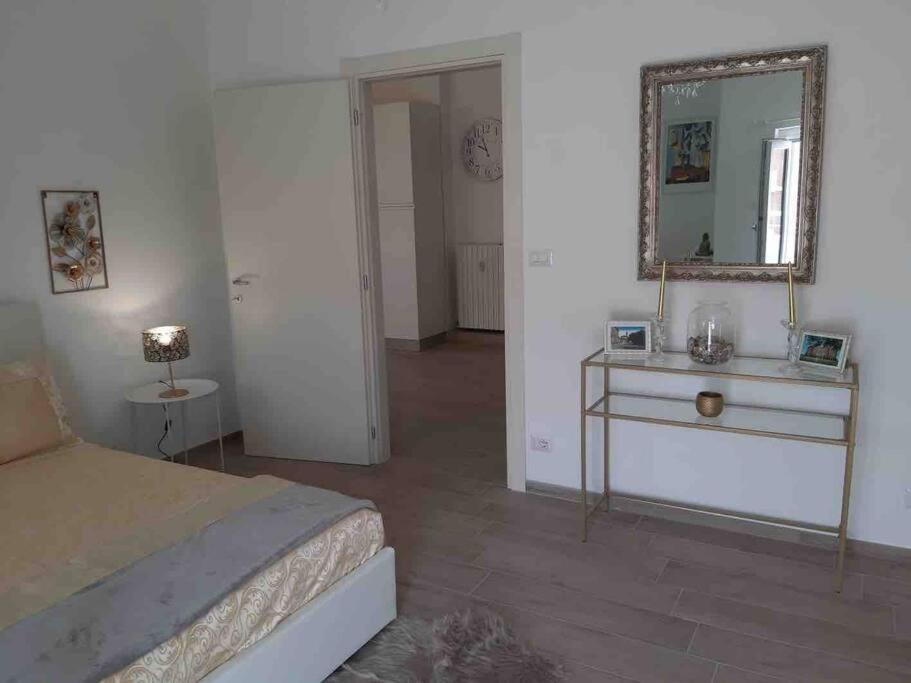 Apartamento Casa Tra I Castelli San Martino Alfieri Exterior foto